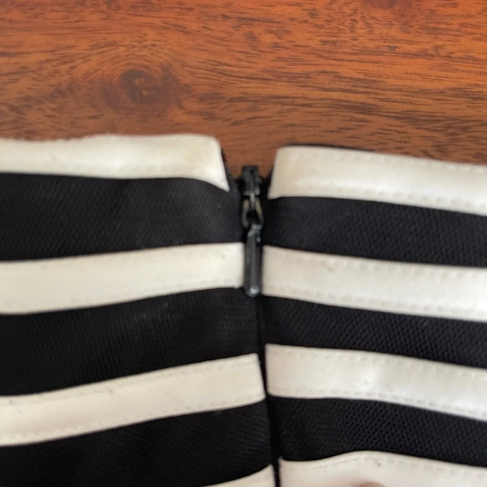 EUC WHBM Black Mesh Dress with White to Gray Ombré Stripes - Picture 8 of 8